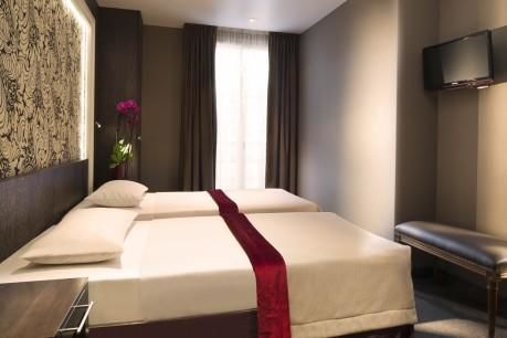 Central Hotel Paris – Twin Superior Room