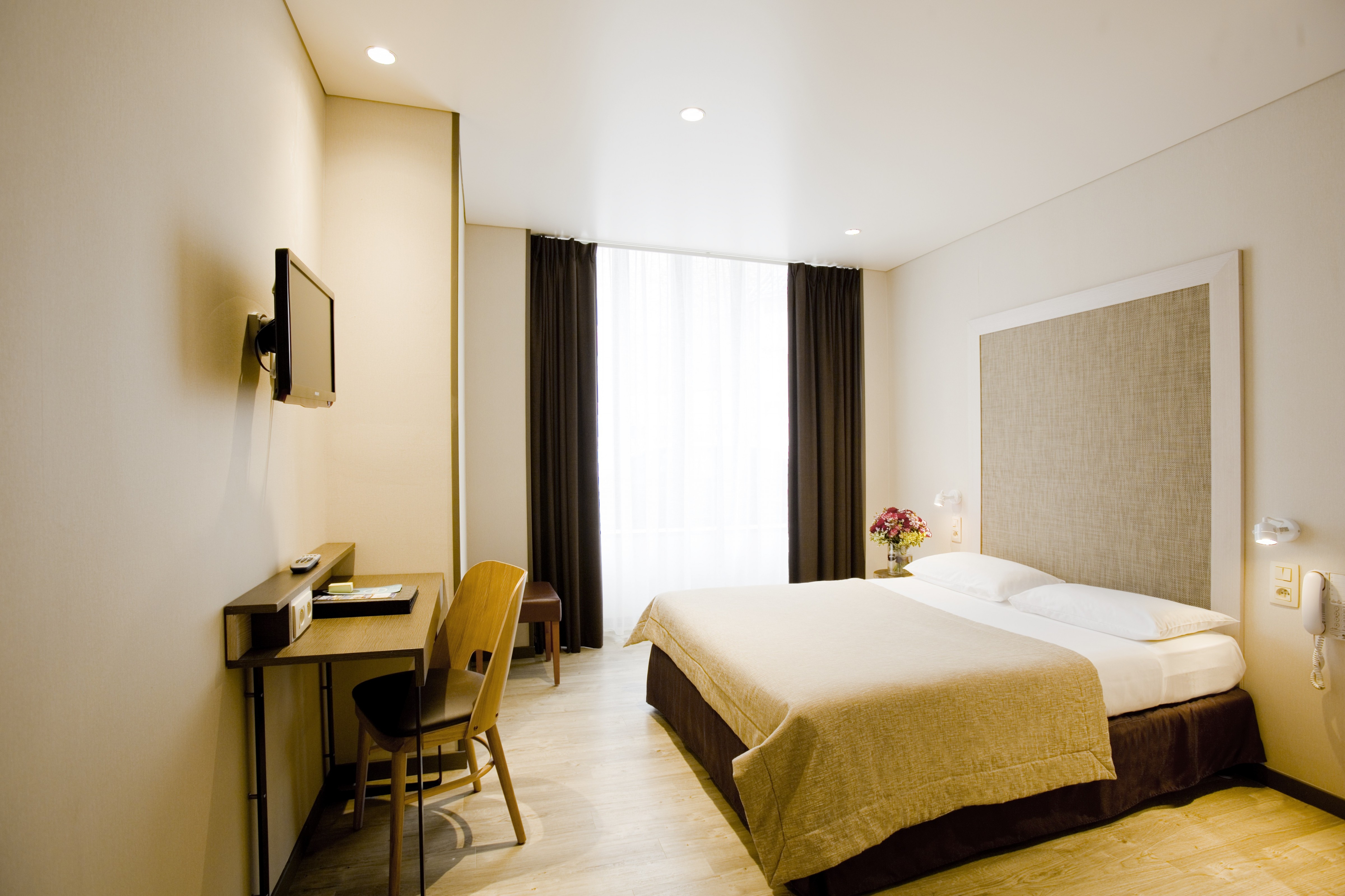 Central Hotel Paris *** | Hotel near Saint Germain des Pres | Rooms